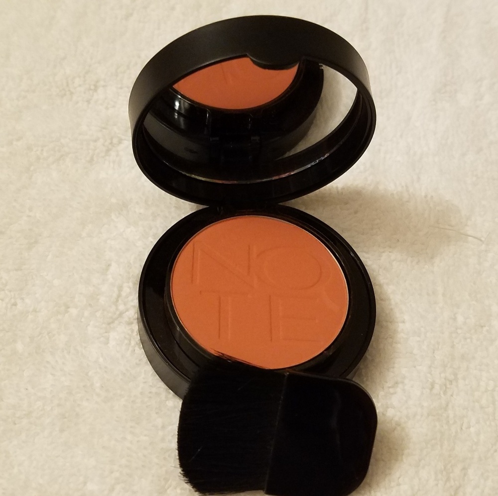 Note blush